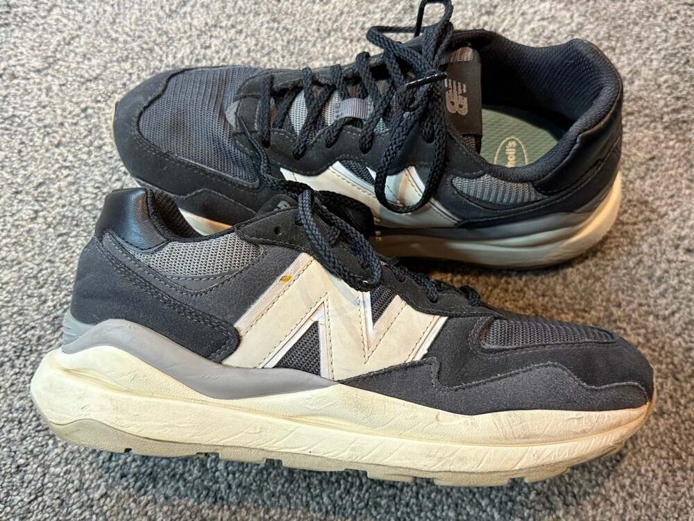 New Balance 57/40 Black Gray White Mens Size 7